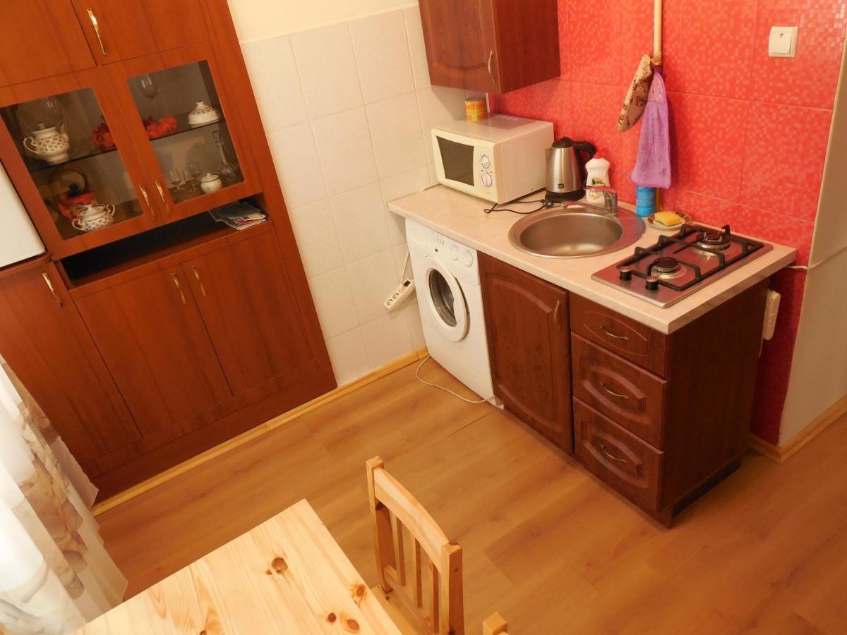 Apartment Near Rynok Square Львов Экстерьер фото
